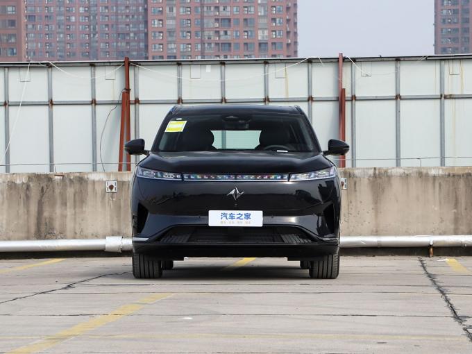 Dongfeng e π 008 side profile